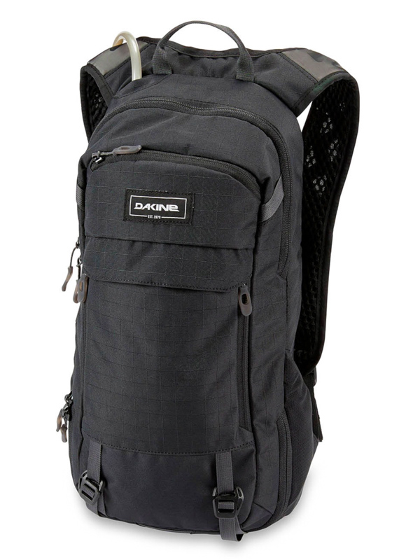 Dakine SYNCLINE black pánské cyklo batoh - 12L černá