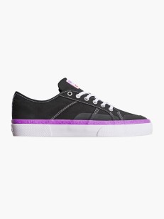 Globe SURPLUS Black/White/Rage